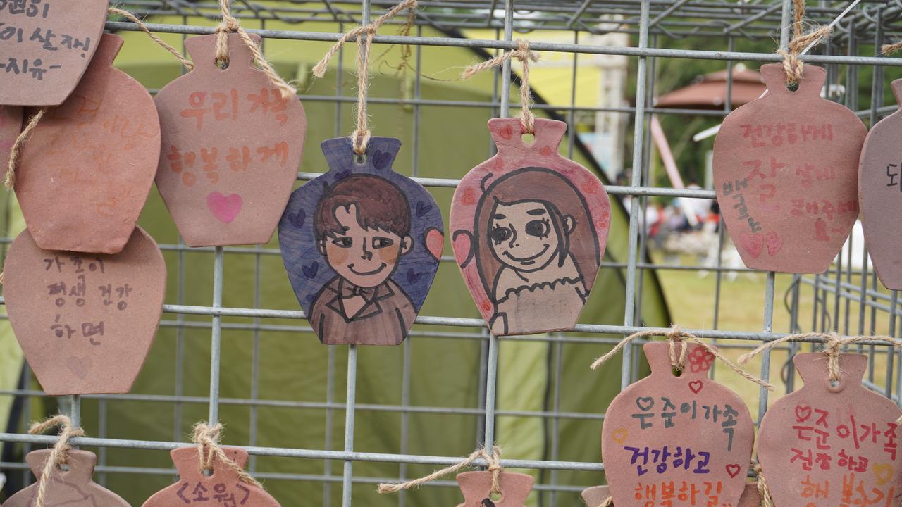 17_역순_포토갤러리_12페이지_2022 울산옹기축제 사진 6.jpg