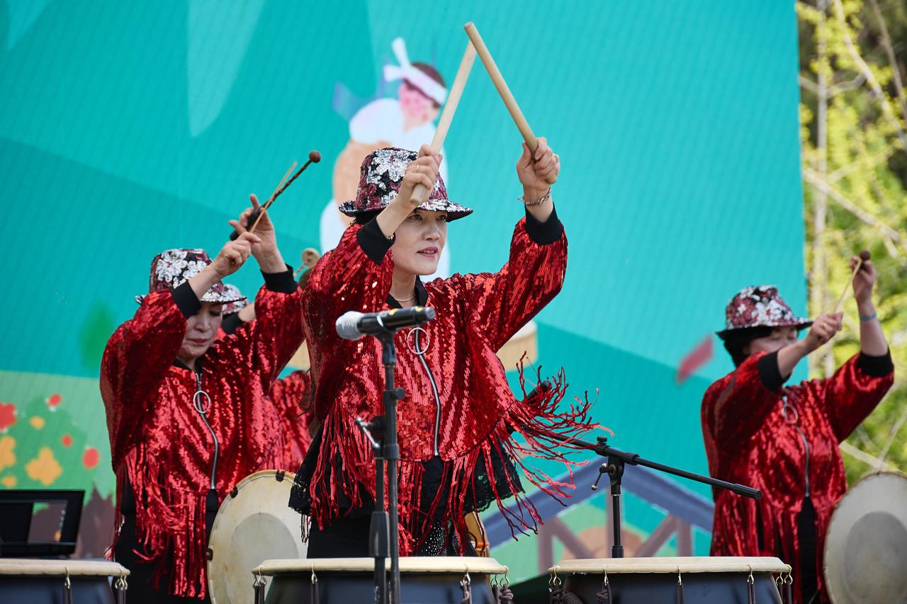 49_역순_포토갤러리_8페이지_2024 울산옹기축제 주민기획 옹기열전 - 주민자치공연 3.jpg